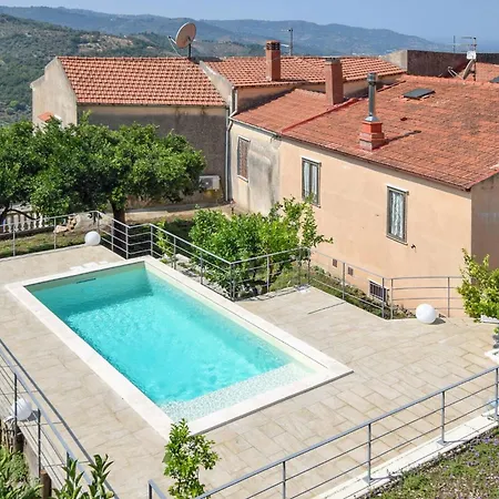 Holiday home Cozy In With House A Panoramic View *
